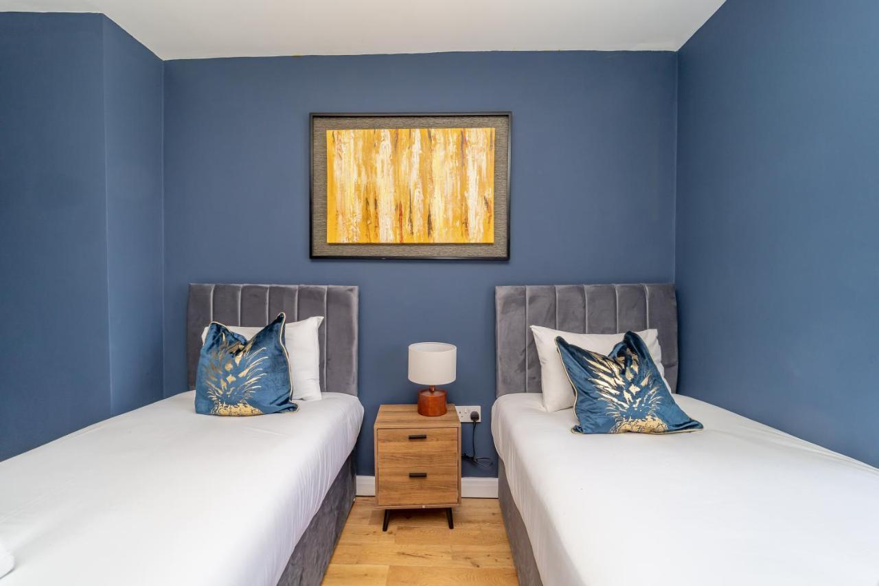 Flash Sale Brighton Train Station 3 Bedrooms Flat Bn12Ter02 Dış mekan fotoğraf