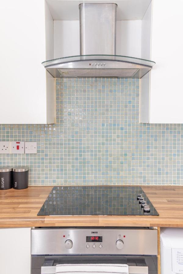 Flash Sale Brighton Train Station 3 Bedrooms Flat Bn12Ter02 Dış mekan fotoğraf